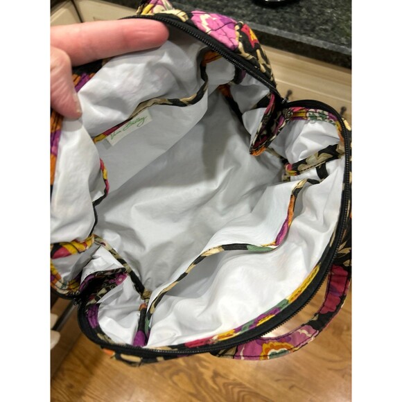 Vera Bradley Suzani Lunch Bag - Picture 9 of 9